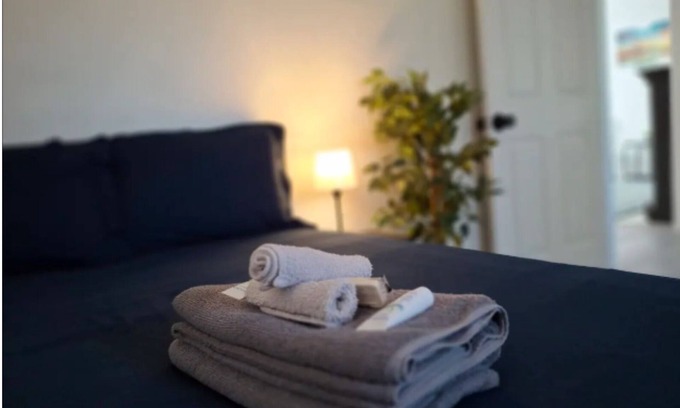 Johnston Apartment | The Mid-Level at Centerdale Village 4 bedroom APT w/parkingnnnnn