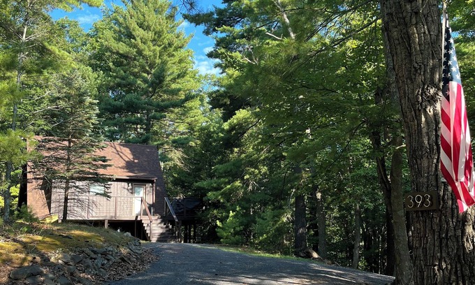 Bergton Cabin | The Mountainside A-frame