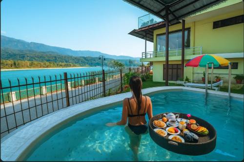 Rishikesh Hotel | The Neeraj Naturecure On Ganga