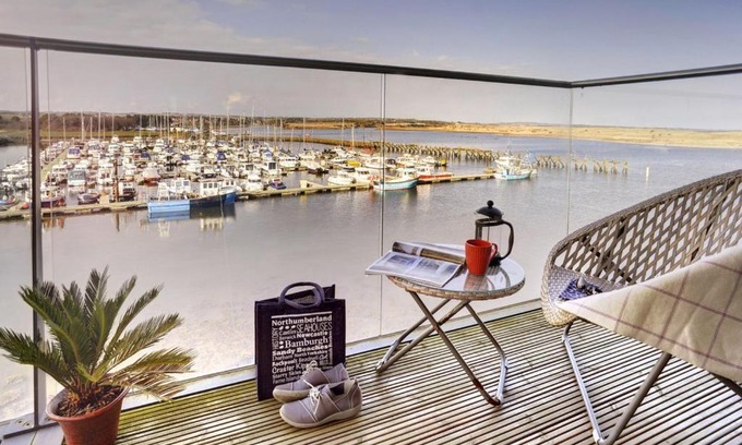 Amble Apartment | The Nelson