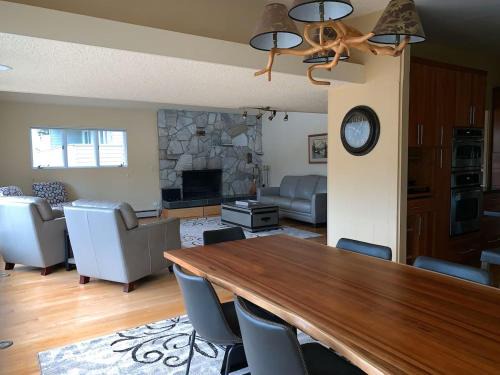 South Addition Apartment | The Nordic @ 1400K