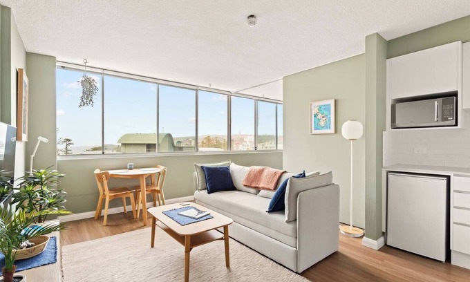 Manly Apartment | The Norfolk A Bright Beachside Hideaway with Pool