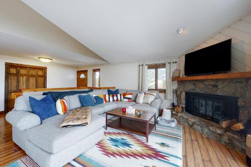 Summit Cove House | The Nugget Ski Chalet