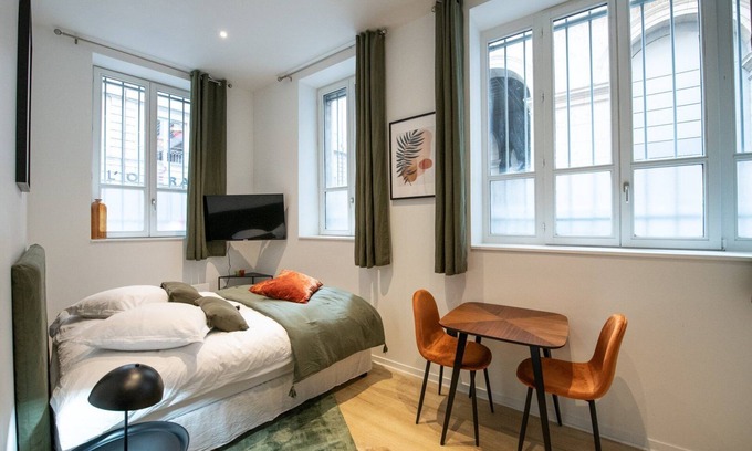 Terreaux - Bat d'argent Apartment | The O1 - room 1 - Opera - 26m²