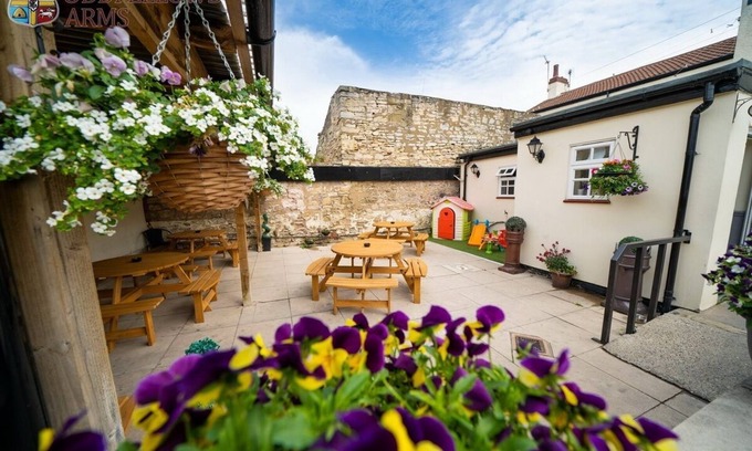 Sherburn in Elmet Bed & Breakfast | The Oddfellows Arms