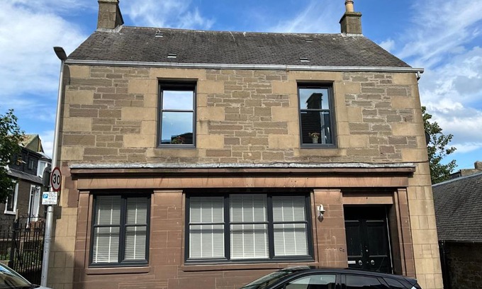 Carnoustie House | The Old Post Office Double Room (town centre)