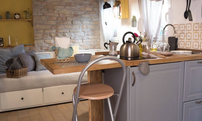 Tuscolano House | The old wash house - Independent apt for solo travelers
