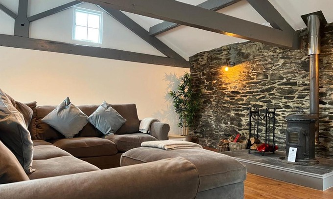 Tavistock Apartment | The Old Woollen Mill