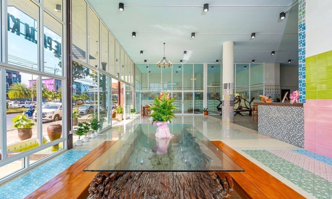 Downtown Krabi Hotel | The Palm Krabi residence and resort