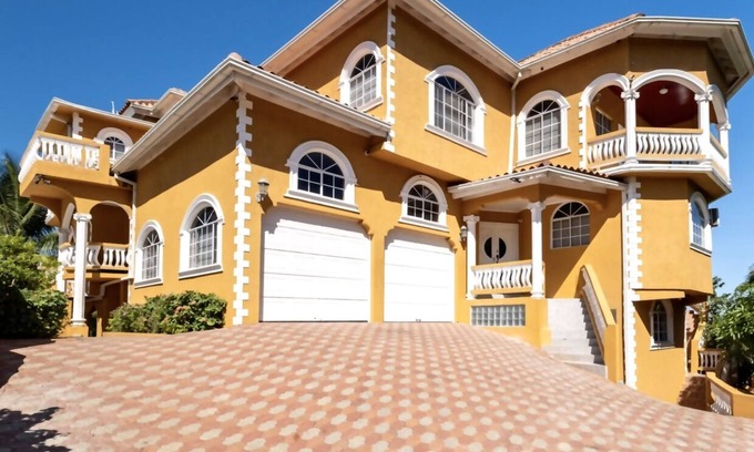 Oracabessa Villa | The Palms at Oracabessa *Luxury Vacation Rental* Fully Staffed