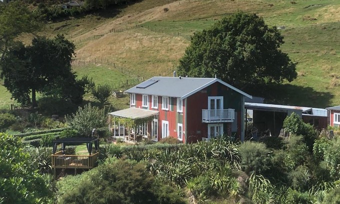 Hope Cabin | The Pear Orchard Lodge