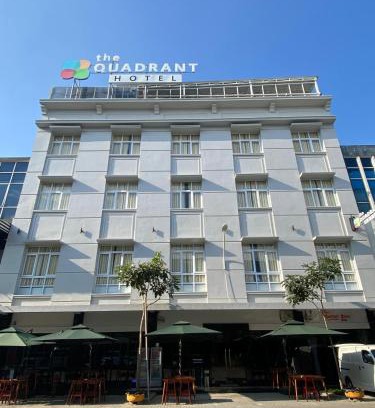 Medan Hotel | The Quadrant Hotel KNO