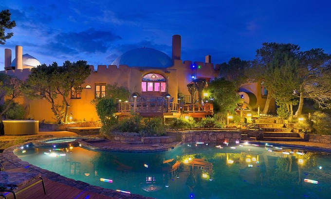 Santa Fe House | The Rass Mandal Residence: A Unique Oasis for Families, Reunions & Getaways