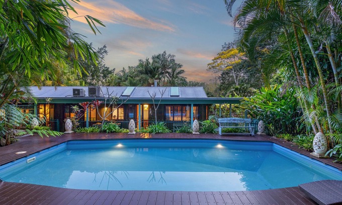 The Pocket Villa | The Retreat 2 bed Villa, Sanctuary in the Pocket