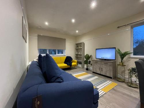 Alloa House | The Riverside