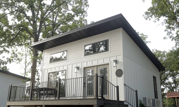 Shell Knob Cottage | The Serendipity with Boat Dock at Rod N Reel Resort
