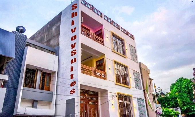 Varanasi Hotel | The Shivoy Residency