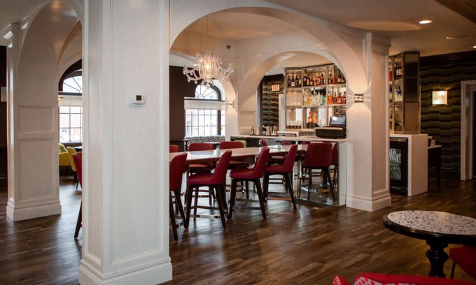 Downtown Hotel | The Sire Hotel Lexington, Tapestry Collection by Hilton