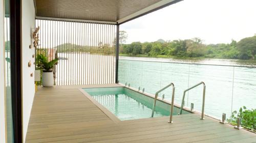 Kanchanaburi Hotel | The Sky Garden