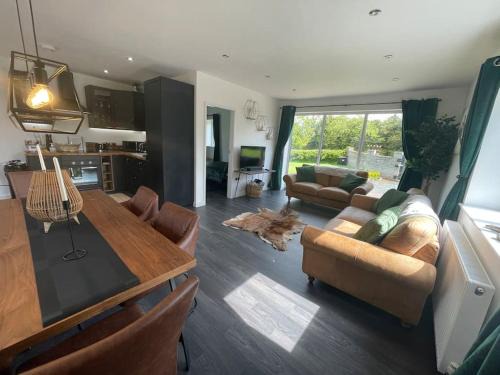 Sugnall Apartment | The Stables,Ashley