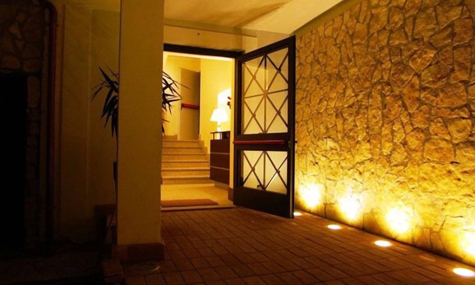 Tuscolano Hotel | The Strand Hotel