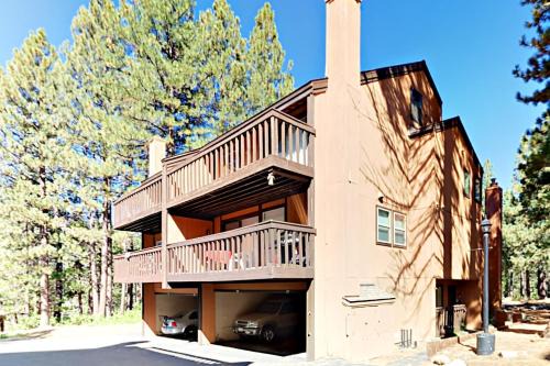 South Lake Tahoe House | The Summit E3