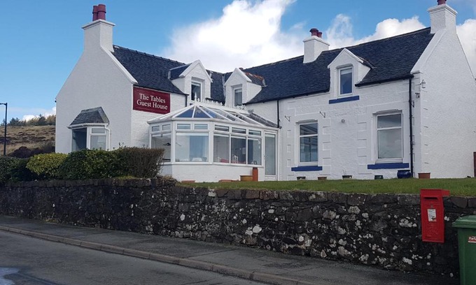 Dunvegan House | The Tables Guest House