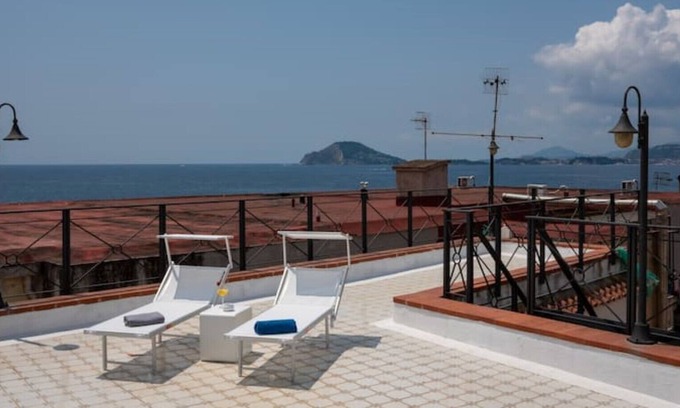 Pozzuoli Apartment | The Terraces in Pozzuoli