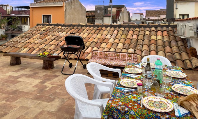 Coste House | The Three Nymphs - Riposto Historic Center