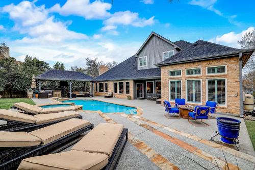 Riverplace House | The Treasure Island Hideaway