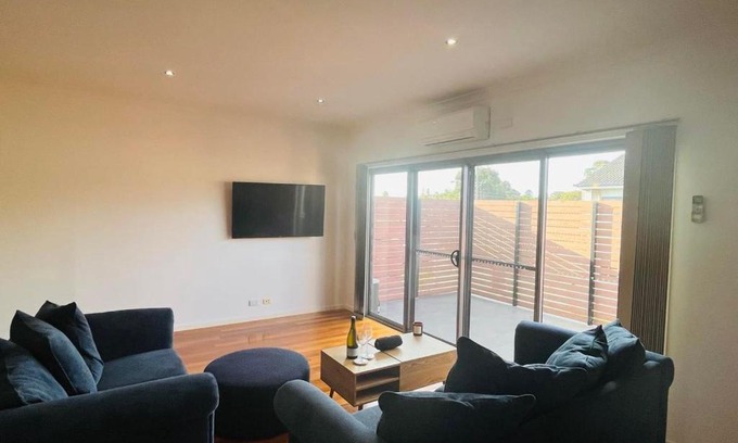 Pascoe Vale Apartment | The Vale