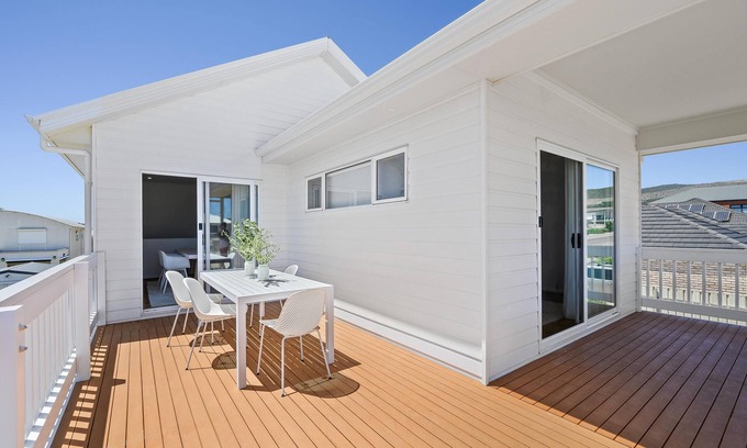 Sellicks Beach House | The White House ~ Sellicks Beach - Welcome to The White House, a touch of serenity & style in the heart of Sellicks Beach