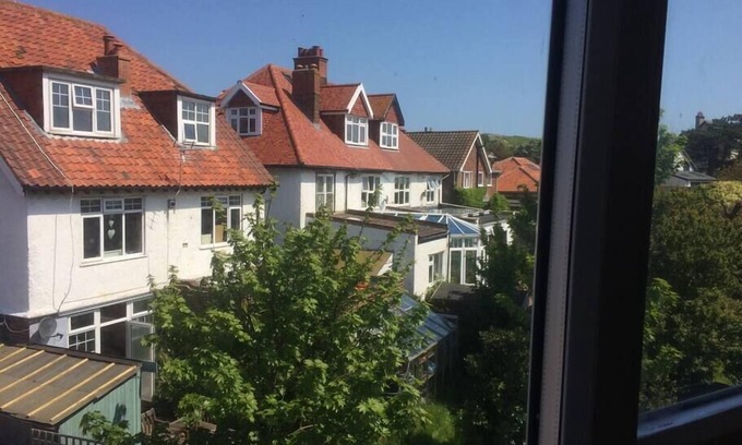 Sheringham Apartment | The White House - Sheringham