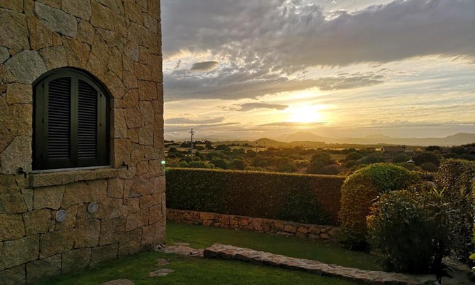 Murta Maria Apartment | The White Sheep - Porto Istana