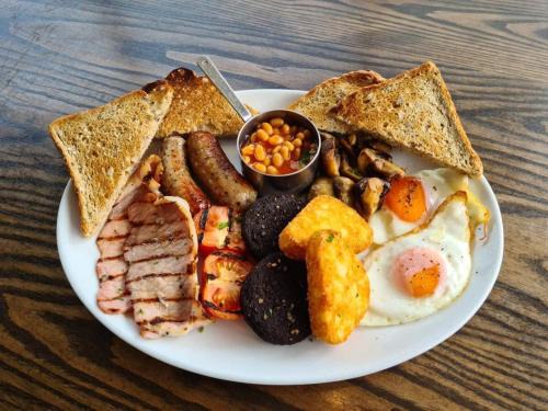Twywell Hotel | The Woolpack Inn