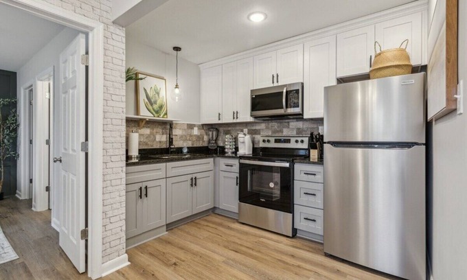 Hampton Apartment | This apartment is a 1 bedroom(s), 1 bathrooms, located in Hampton, VA.