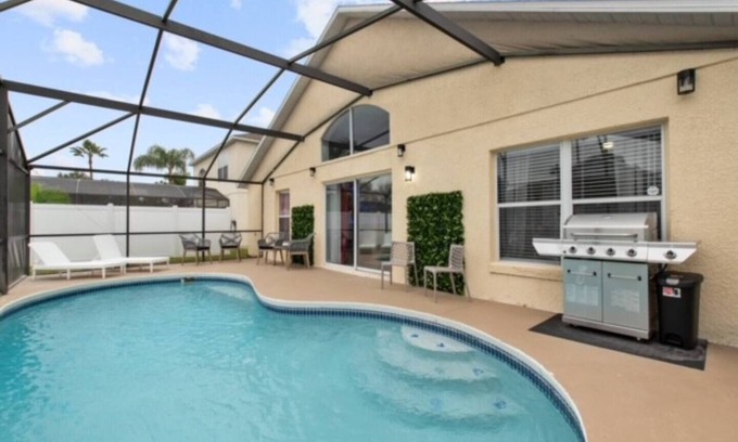 Kissimmee House | This house is a 4 bedroom(s), 3 bathrooms, located in Kissimmee, FL.