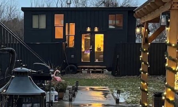 Grand Junction House | Tiny Oasis - 1 Bedroom Tiny Home