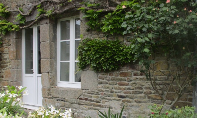Dragey-Ronthon House | Tissey cottage in the bay of Mont St Michel