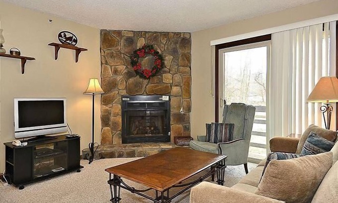 Timberline Condo | TMD103- Ground Floor! Timberline condo!