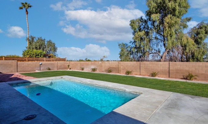 Yuma House | TMK-Spacious 4br home with pool for your comfort. EV charger available