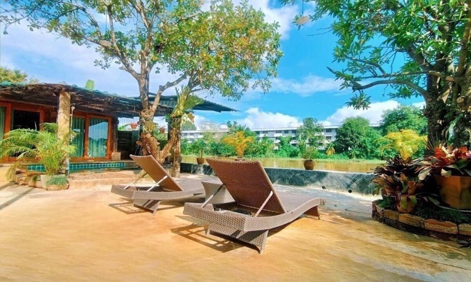 Chang Khlan Villa | Tolani Riverside Chiang Mai Villa