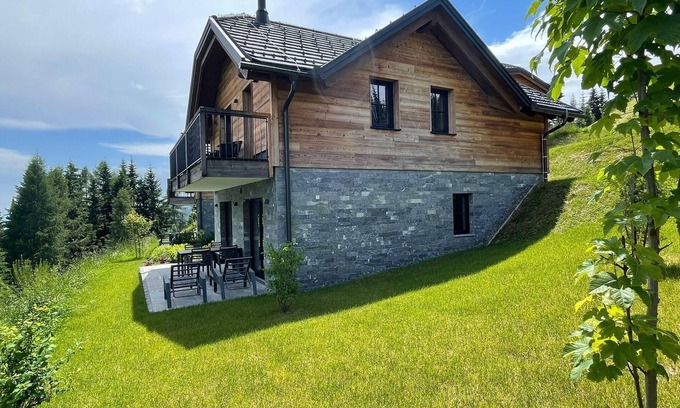 Albeck House | Tomtegl-Bergchalet No.4 mit Privatsauna, Infinitypool, Kamin, Fitnessraum, 1500m Seehöhe