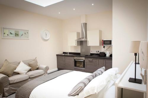 Ipswich Apartment | Toothbrush Apartments - Ipswich Central East