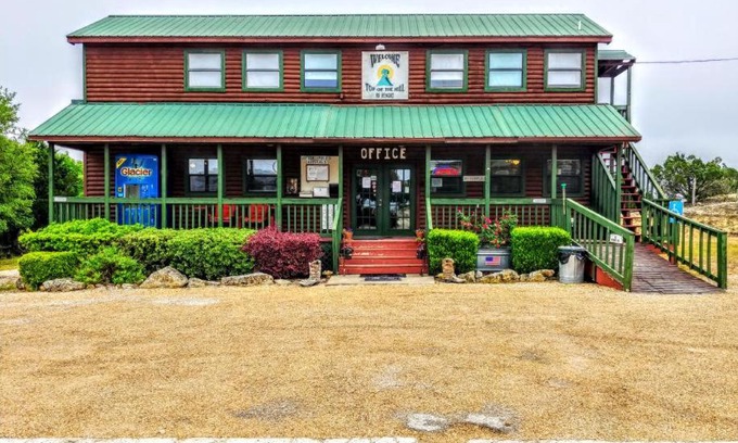 Boerne Cabin | Top of the Hill RV Resort & Cabins