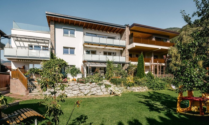 Ried im Oberinntal Apartment | Topmoderne Apartments in Traumhafter Lage Mitten in Ried