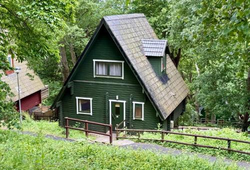 Liverton House | Tor View Lodge with Hot Tub & Sauna - Spa Resort - South Devon