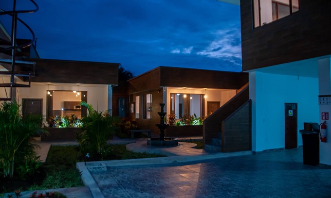 Mindo House | Toucan Platinum Suites Aparthotel