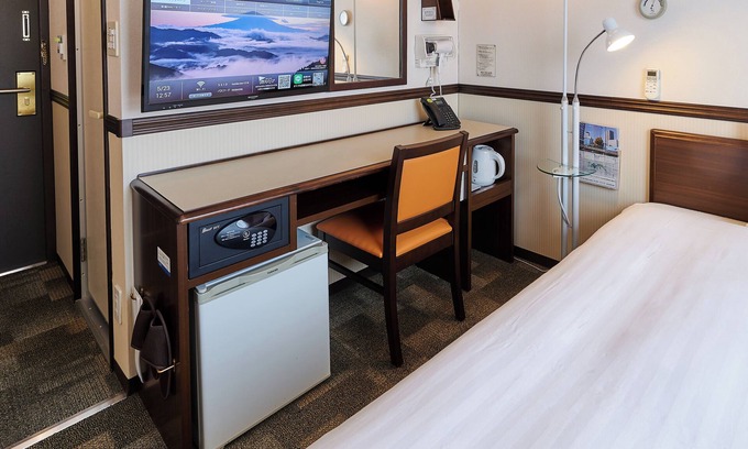 Chuo Hotel | Toyoko Inn Chiba Ekimae