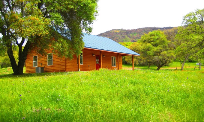 Mariposa Cabin | Trabucco Trails - Stargaze near Yosemite